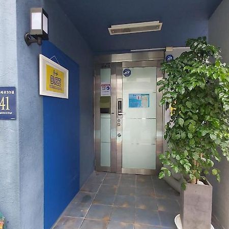 Buzz Guesthouse Seul Exterior foto