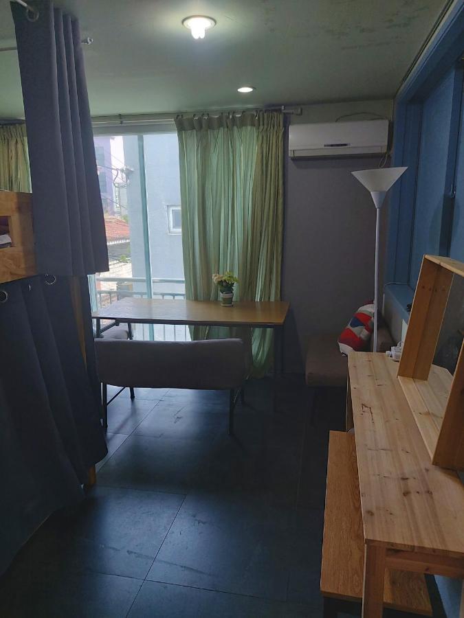 Buzz Guesthouse Seul Exterior foto